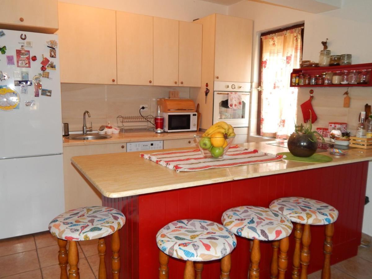 Impeccable Apartment With View In Dolna Matka Skopje Bagian luar foto